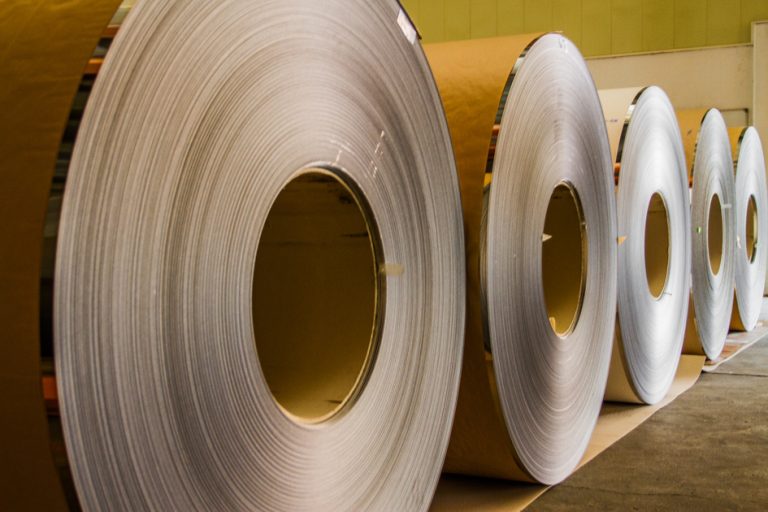 Read more about the article 1.4301 Stainless Steel Explained｜Global 304 Austenitic Alloy Properties, Applications & GennHann Manufacturing Expertise