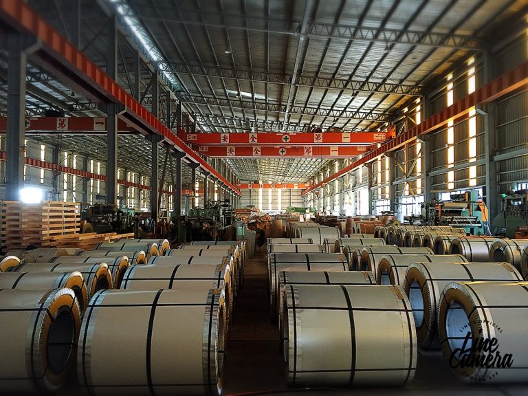 Read more about the article Premium Stainless Steel Distributor: Precision Slitting, Polishing, and Global Supply Solutions